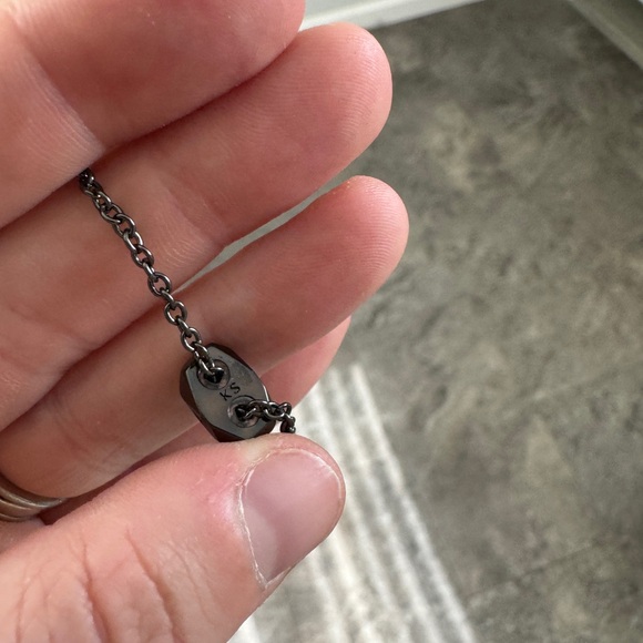 Kendra Scott Black bracelet - Picture 3 of 3